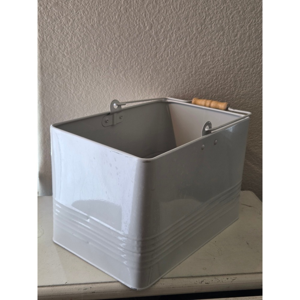 Rae Dunn Housekeeping Metal Cleaning Caddy White Farmhouse Organizer with Handle - Picture 7 of 10